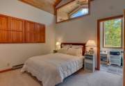 115-Shoreview-Dr-Tahoe-City-CA-large-010-004-Master-Bedroom-Ensuite-1500x1000-72dpi
