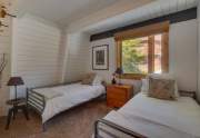 130-Roundridge-Rd-Tahoe-City-large-015-014-Bedroom-1500x1000-72dpi