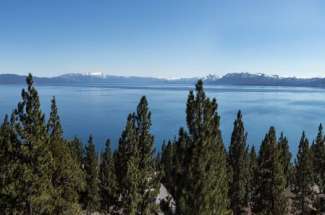 Panoramic Lake Views At Dollar Point